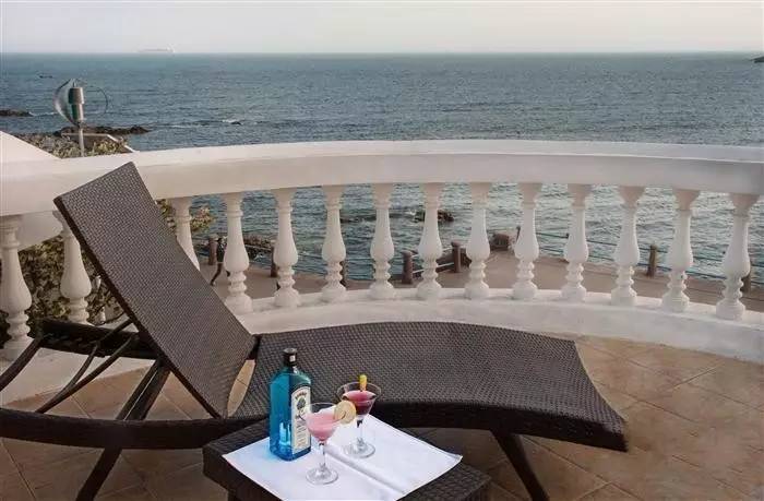 在青岛对你爱爱爱不完,却没想到你竟然是这种店!