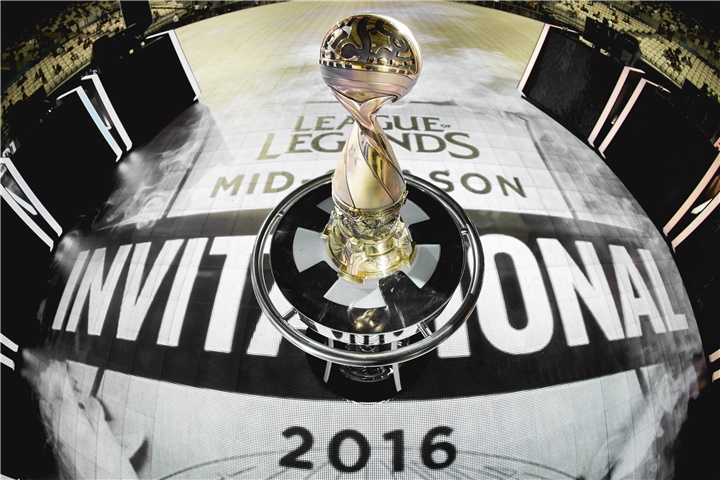 skt比赛视频2018夏季赛,skt斩落了所有挑战者