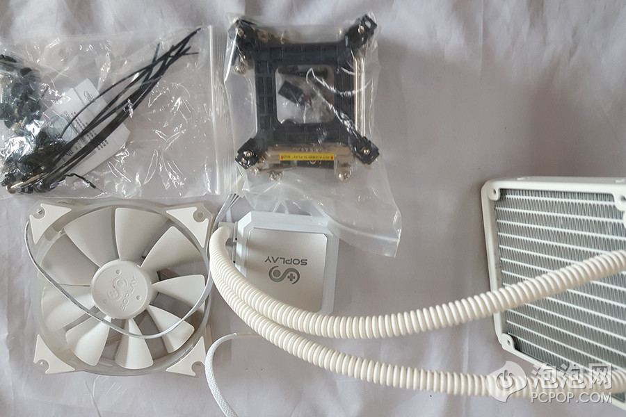 超炫酷的水冷方案,装机教程一体式水冷