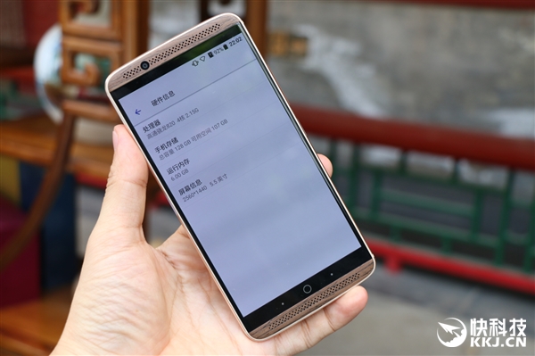 三星和华为最值得入手的手机,三星机皇和华为机皇