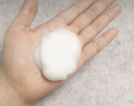 洗了之后一天都不油的洗发水,一天就出油是不是洗发水问题