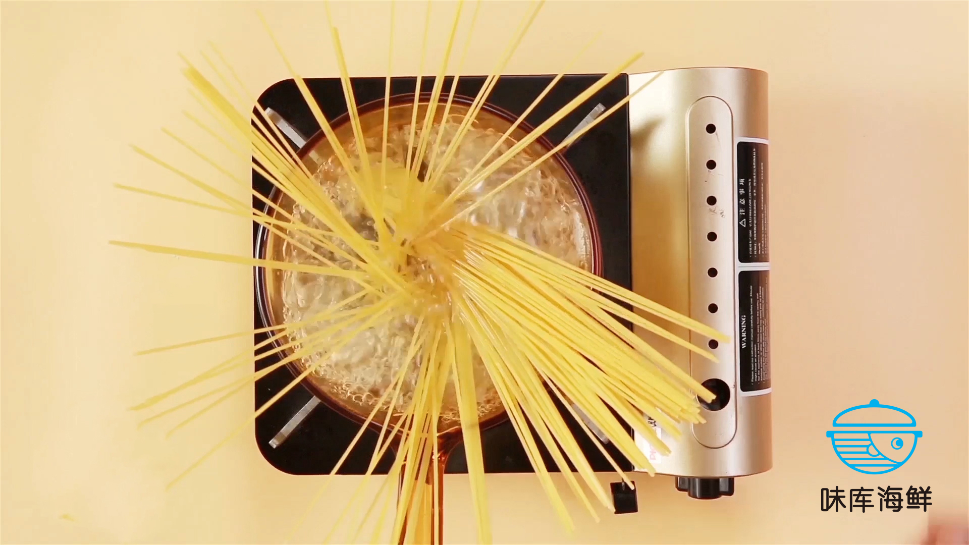 意式奶油蒜香虾意面,奶油柠檬汁虾意面