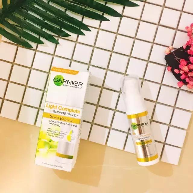 用了不会反黑的美白精华,大家都在用的美白精华