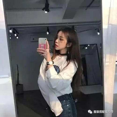 宽松服装拍照怎么摆姿势更自然,女生衣服穿搭拍照怎么摆pose