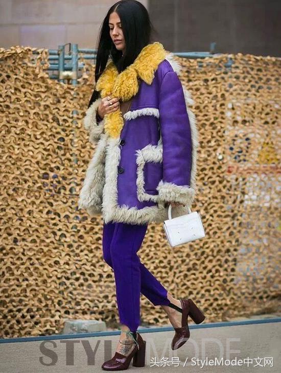 妈妈高档踩脚裤,薄款光泽踩脚裤