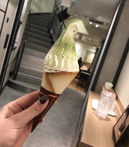 日本详细攻略分享推荐女孩子的购物天堂旅行箱必备药妆