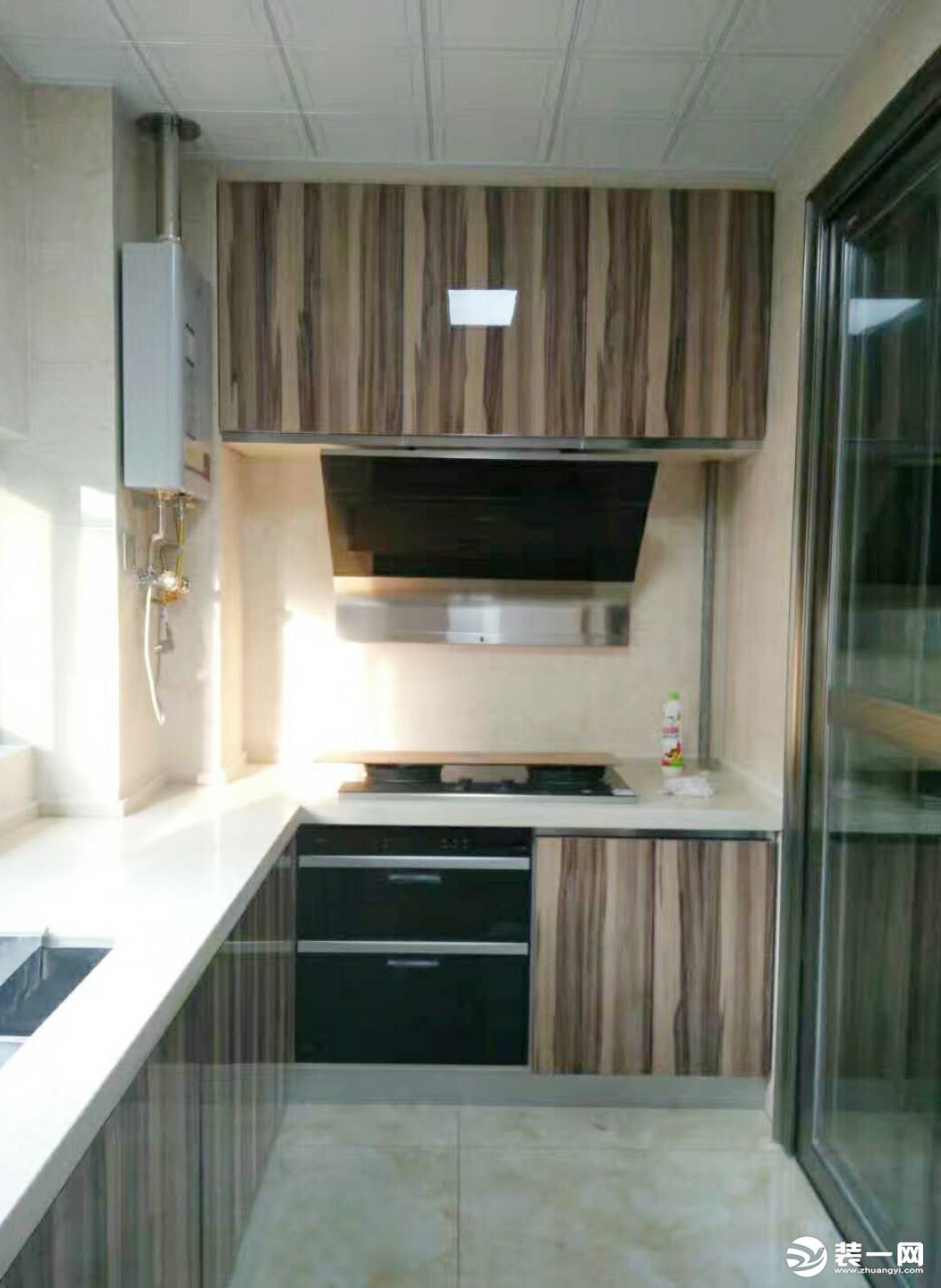 蔚蓝天地200平毛坯户型,蔚蓝天地185平样板间