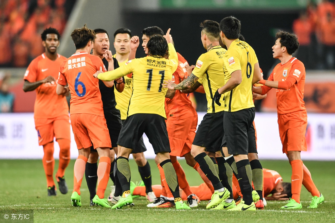 比业余还业余叫什么,2019中超联赛13轮鲁能对重庆