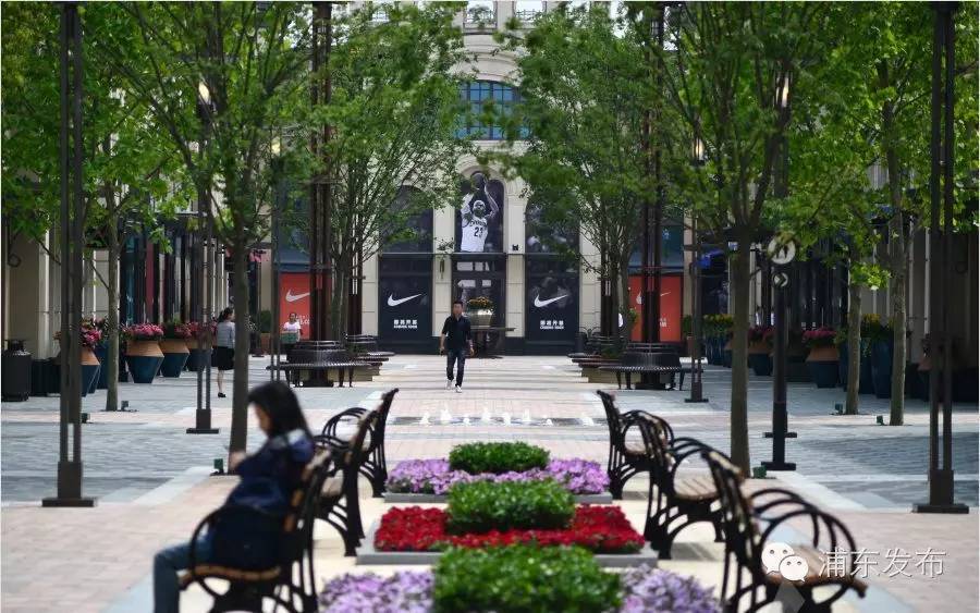 奕欧来上海购物村今开业！不要转给男人实景图