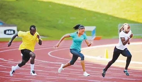 业余跑者真的需要碳板鞋吗,业余跑者要不要穿钉鞋