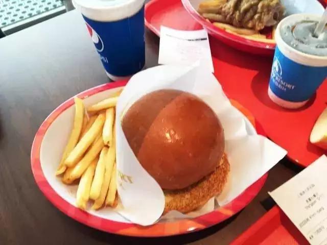 上海迪士尼有没有必要连去两天,上海迪士尼还能去不