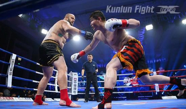 昆仑决经典二番战：王伟豪踢碎护裆，死神复仇魔头