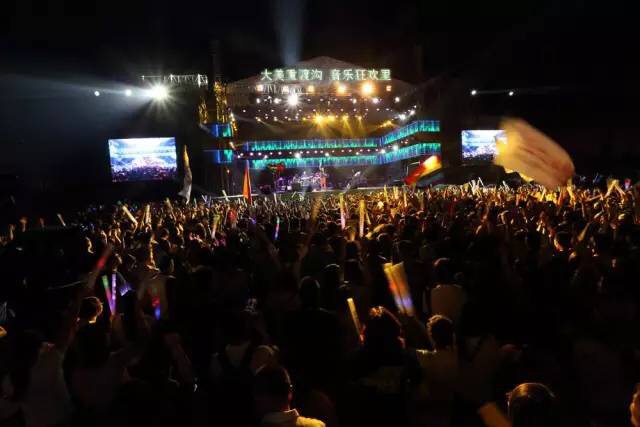 2016首届重渡沟草坪音乐节火热来袭！