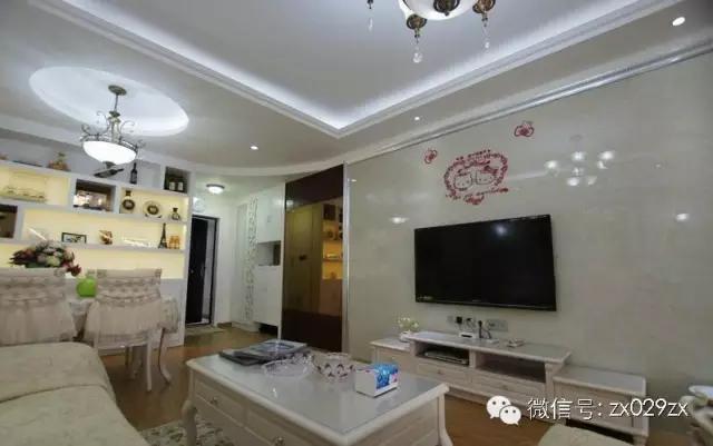 性价比最高的瓷砖电视墙,小众化瓷砖电视墙