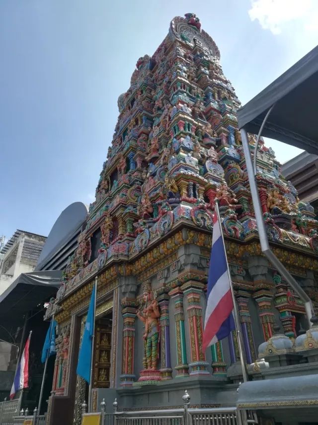 君行体验官专栏丨他在佛之国度，邂逅了一场浪漫