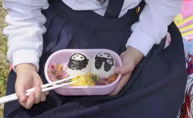 全世界最瘦的人只有25斤,全世界最瘦的是谁