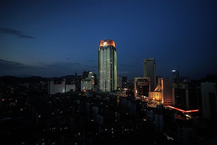 重庆去哪儿看夜景,重庆去哪里看夜景免费