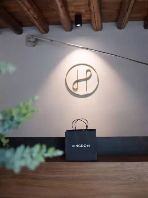 西湖边住宿民宿复式推荐,西湖边民宿四十元一天