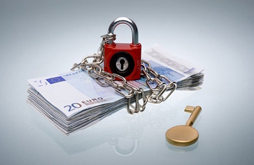 在香港购买保险靠谱吗,在香港买保险缺点分析