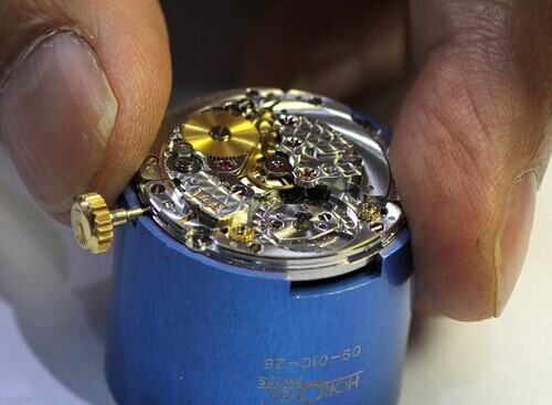 劳力士3135机芯真假对比图解视频,经典劳力士3135机芯拆解视频