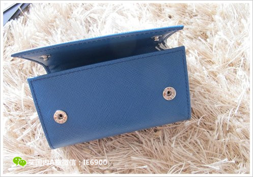 国人在外国占领巴黎春天，外国人眼里是这样看我们中国人的！