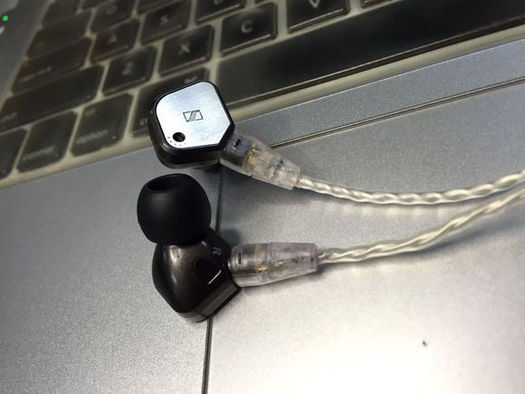 不能忍,森海塞尔ie80换线视频