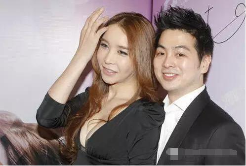 金星带你了解变性手术,变性金星