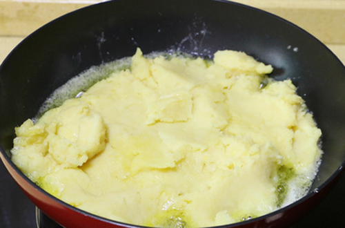 绿豆糕怎么做又简单好吃,绿豆糕如何简单制作又好吃