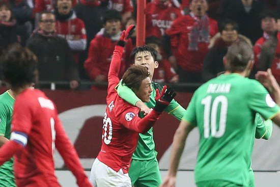 又要胡来？克莱伯走人郎征打中锋？此人曾暴铲队友