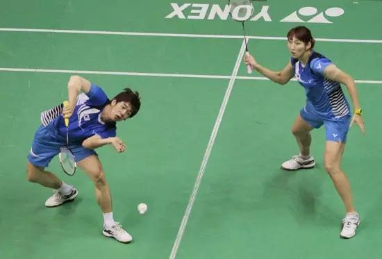 打好羽毛球的技巧和方法,打好羽毛球技巧