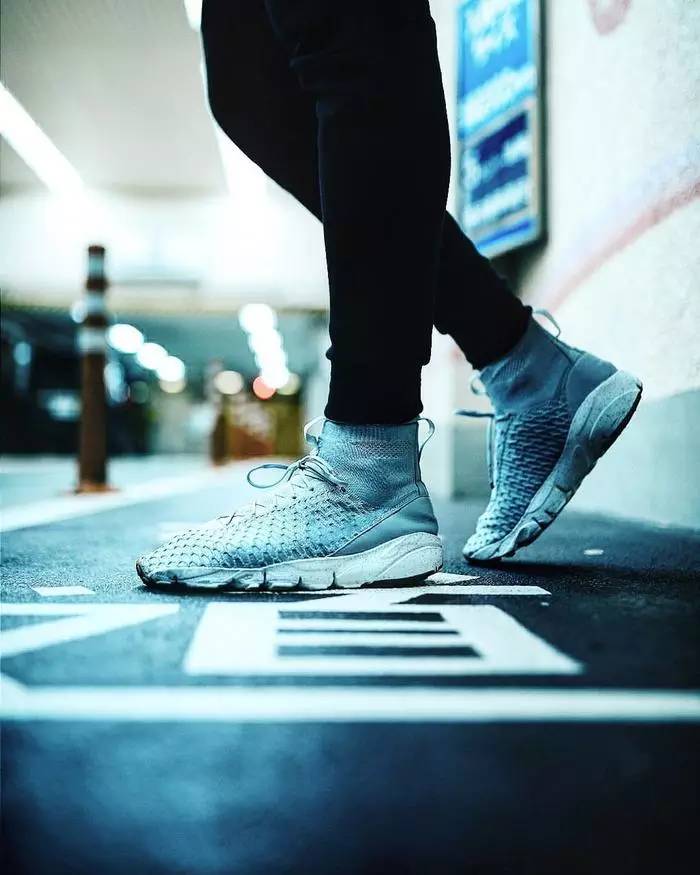 赵云单挑吕布出什么装备,吕布和赵云对抗路