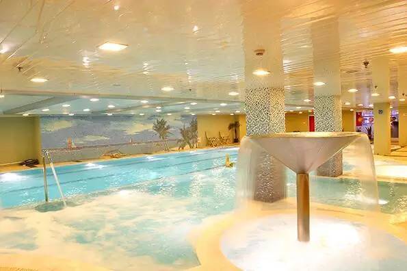 青岛伊春路银座游泳馆学游泳价格,青岛市室内游泳馆