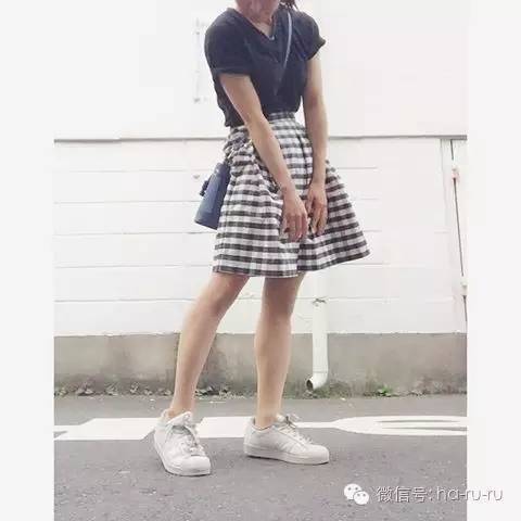 渔网包、脚链拖、PackT|日本最近流行啥？6