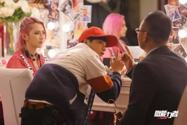 没想到你是这样使尽浑身解数的演员-丸子