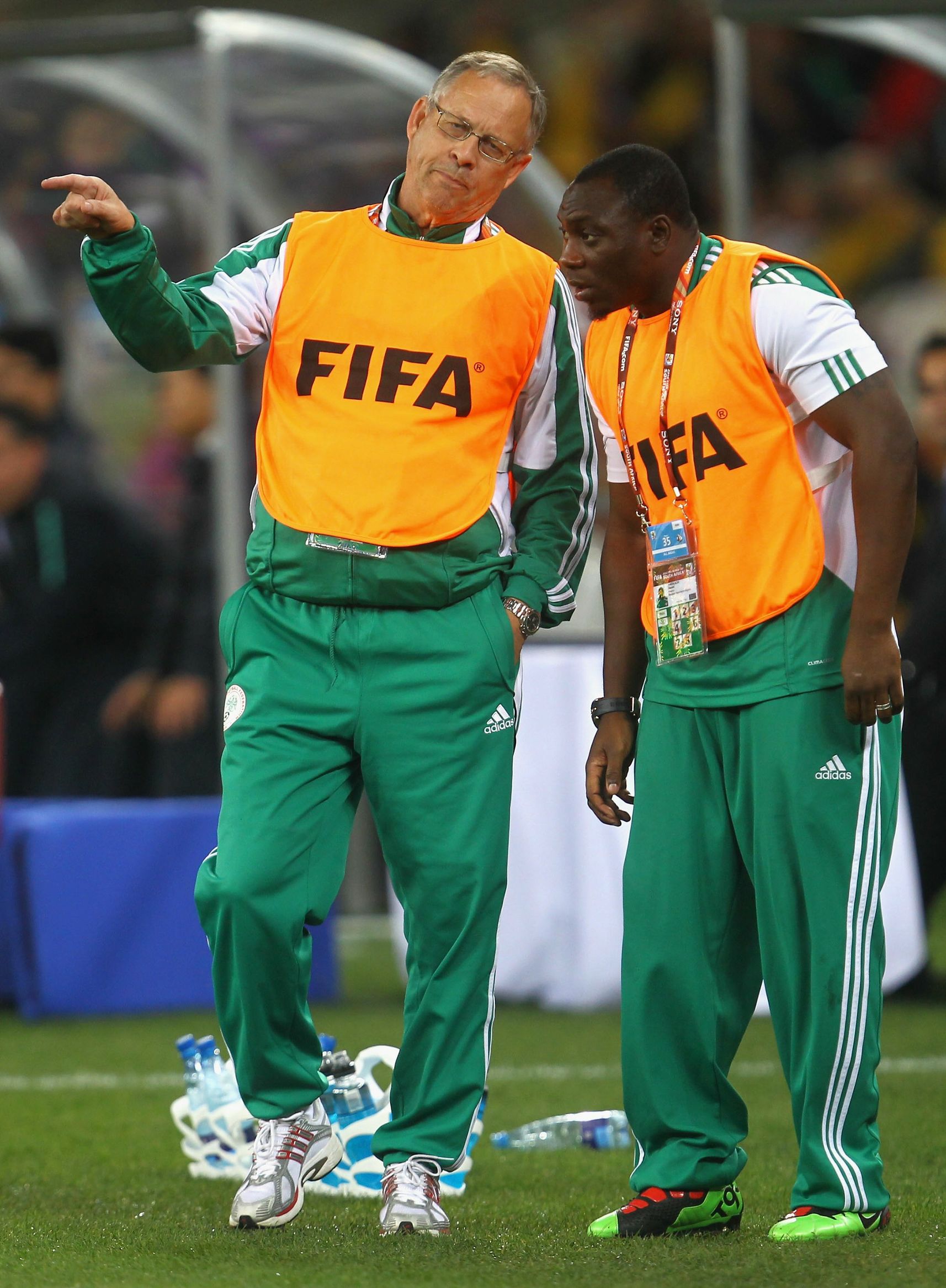 足球初恋的视频,足球初恋巴乔