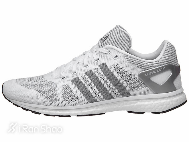 耐克亚瑟士联名跑鞋,一周运动新品春日跑鞋打响技术战