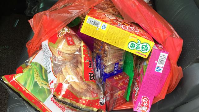 西部旅游必备物品清单 (国外旅游必备的装备)