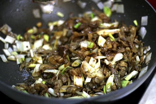 炙子烤肉味的烤羊肉比炙子烤肉还简单的烤羊肉