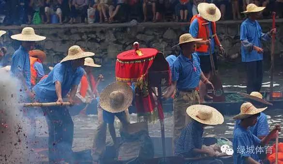 端午节怎么才能在桥上看赛龙舟,广东端午节赛龙舟怎么玩