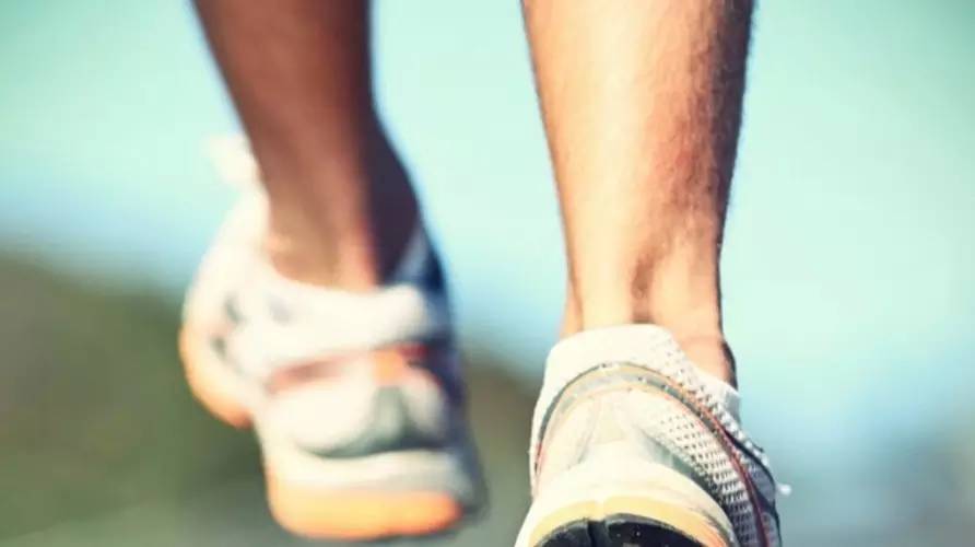 羽毛球膝盖康复训练,羽毛球国羽封闭训练