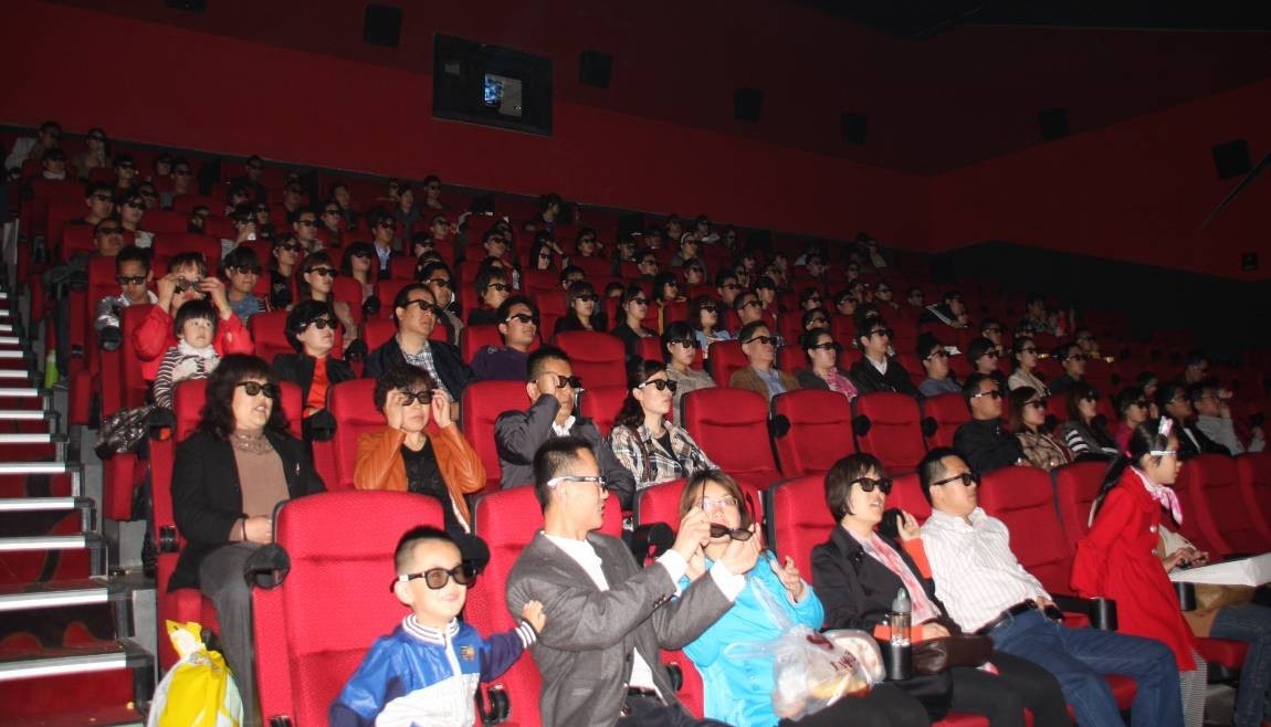 聚焦电影院加盟新潮流，探索票房新高度