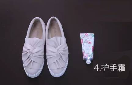 夏天的凉鞋穿着磨脚怎么办,夏天凉鞋磨脚怎么修补