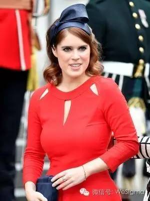 这是女王的90大寿,不是你们的红毯秀!