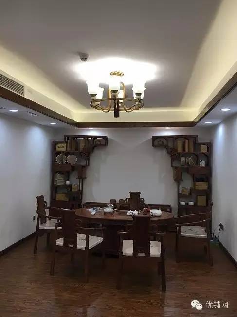 性价比高旺铺出售,中国黄金国金店铺转让