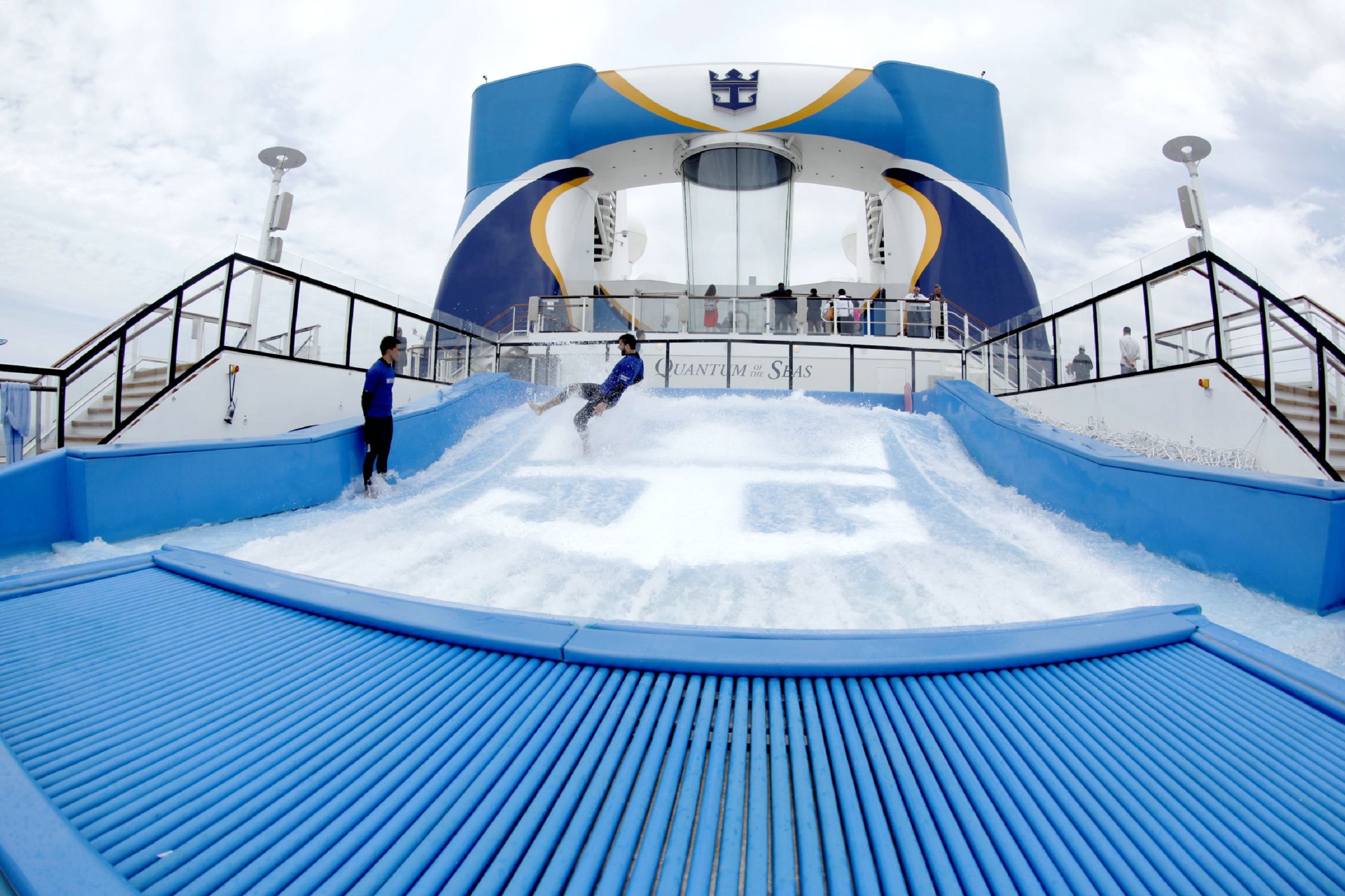 海洋量子号游记,如何乘坐海洋量子号