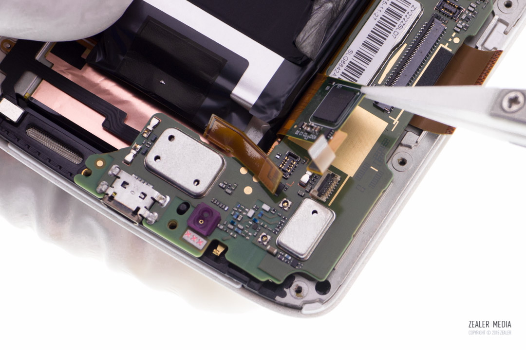 motox一代拆解,motox极耐摔吗