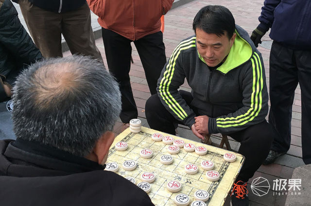 有没有跟iphone一样的手机,和iphone外观相似的安卓机