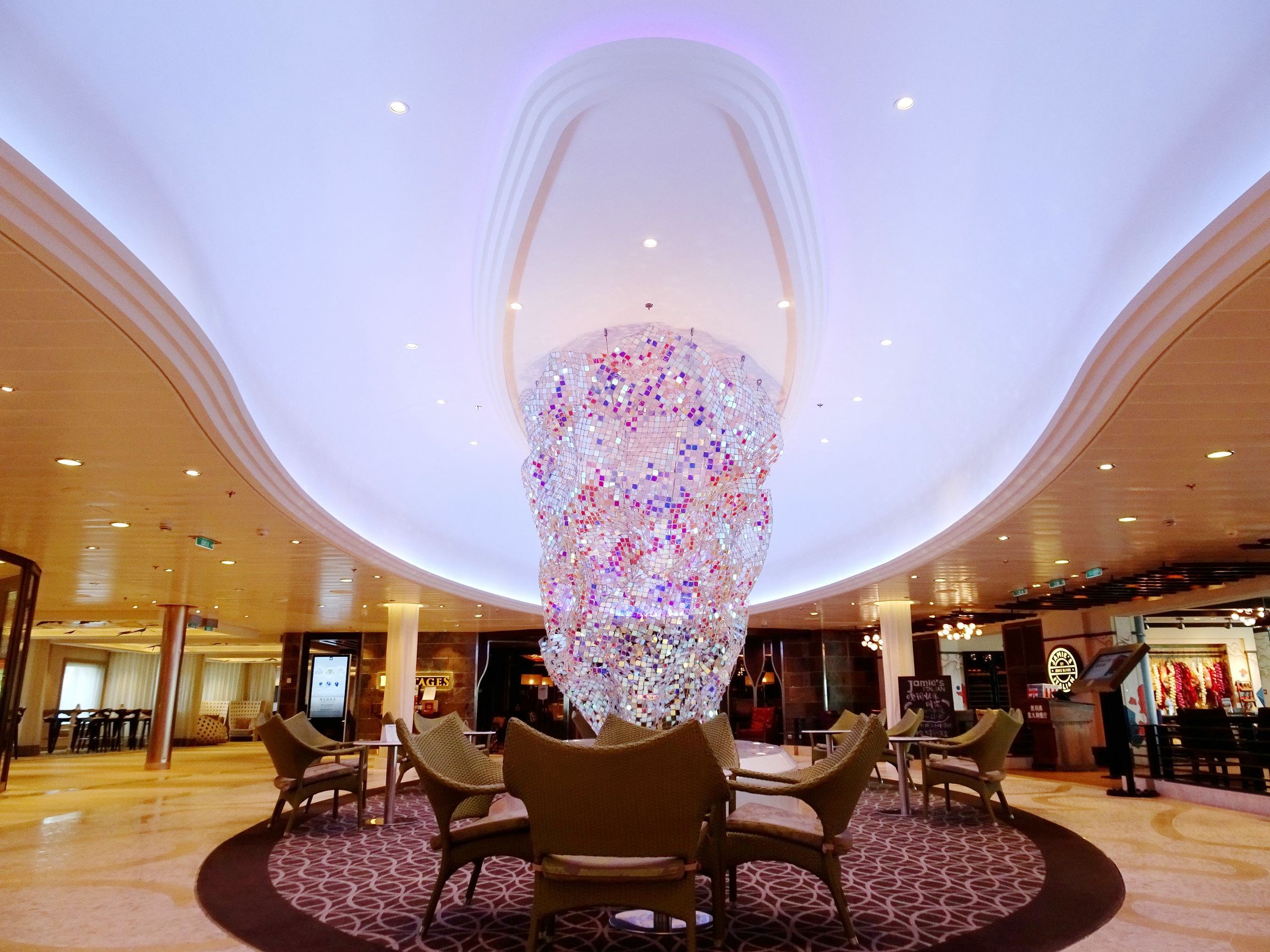 海洋量子号邮轮攻略视频,海洋量子号自由行攻略