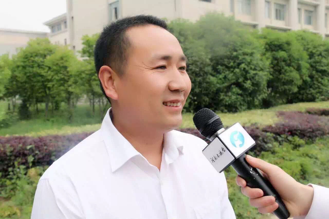 河南电视台专访北京天首家私曾昭良