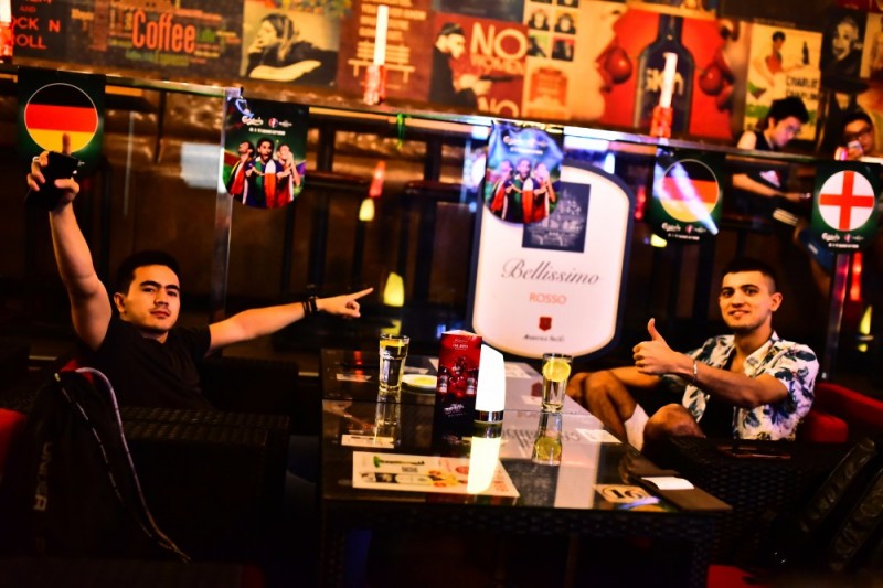 酒吧看世界杯英格兰比赛,青岛欧洲杯看球酒吧